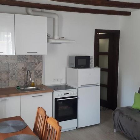Eden Apartman Hajduszoboszlo Ngoại thất bức ảnh