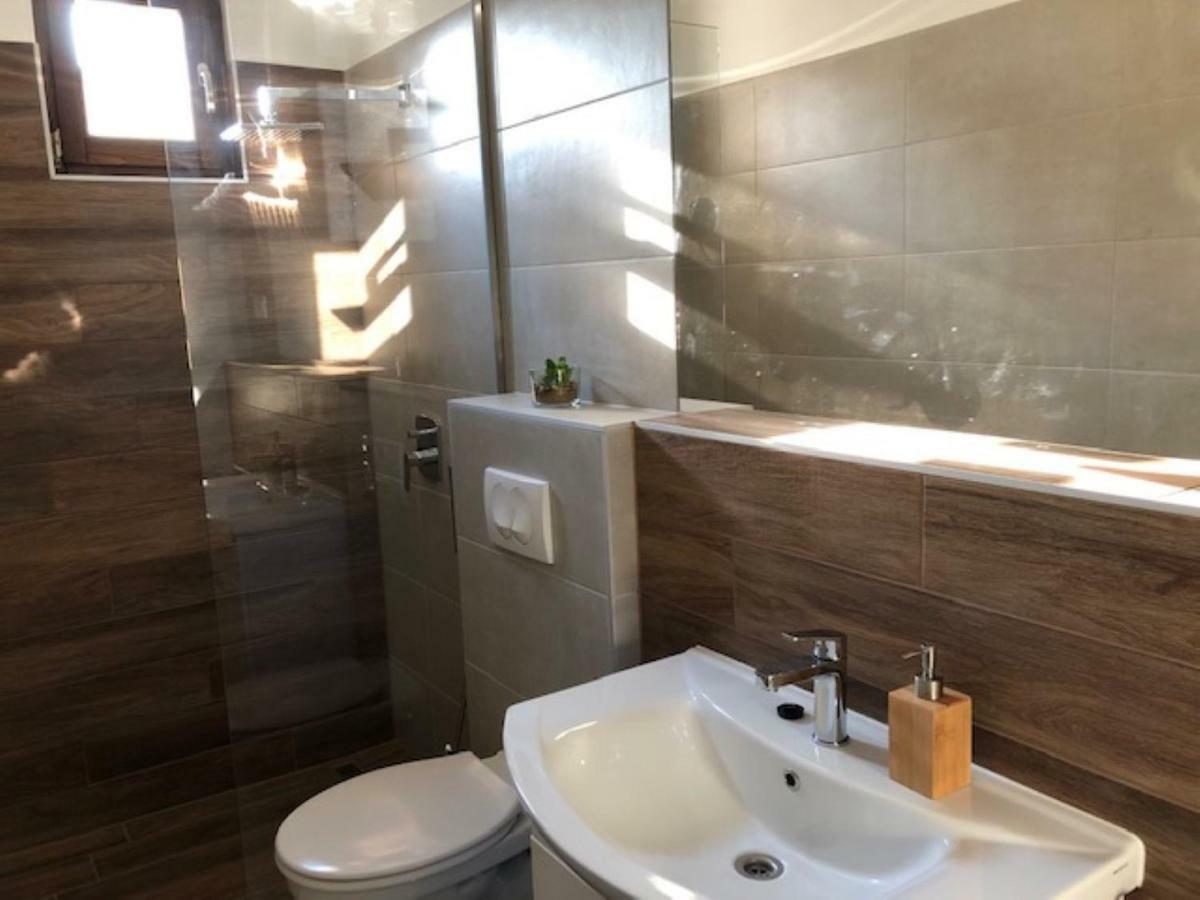 Eden Apartman Hajduszoboszlo Ngoại thất bức ảnh
